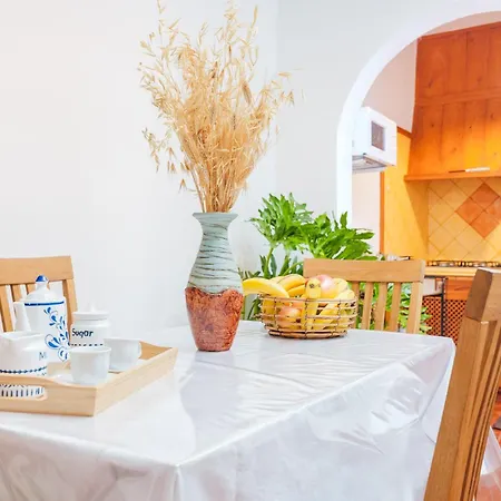Casa Petra - Traditional Canary House 펜션 *