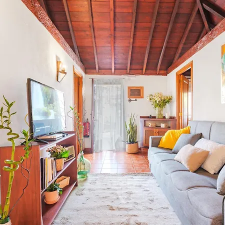Casa Petra - Traditional Canary House 펜션 기마르
