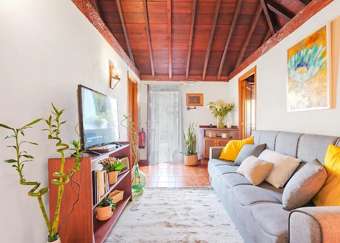 Casa Petra - Traditional Canary House 펜션 기마르